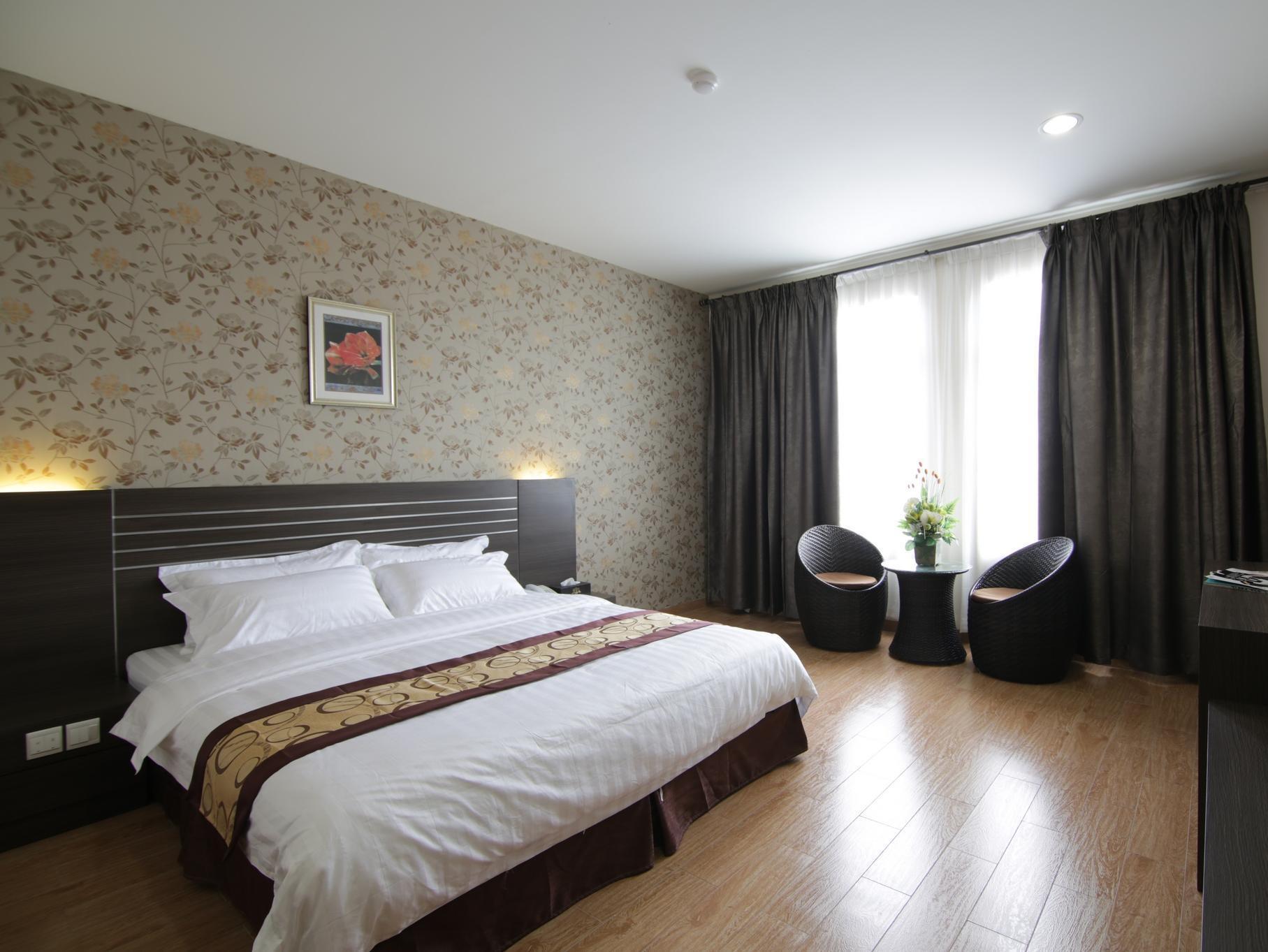 Os Hotel Edukits Fka Venesia Hotel Batam Buitenkant foto
